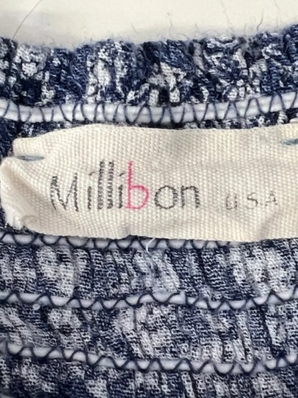 Millibon U.S.A. Womans Blue Floral Pull-on Blue Floral Smocked Romper Size Large - Picture 2 of 11